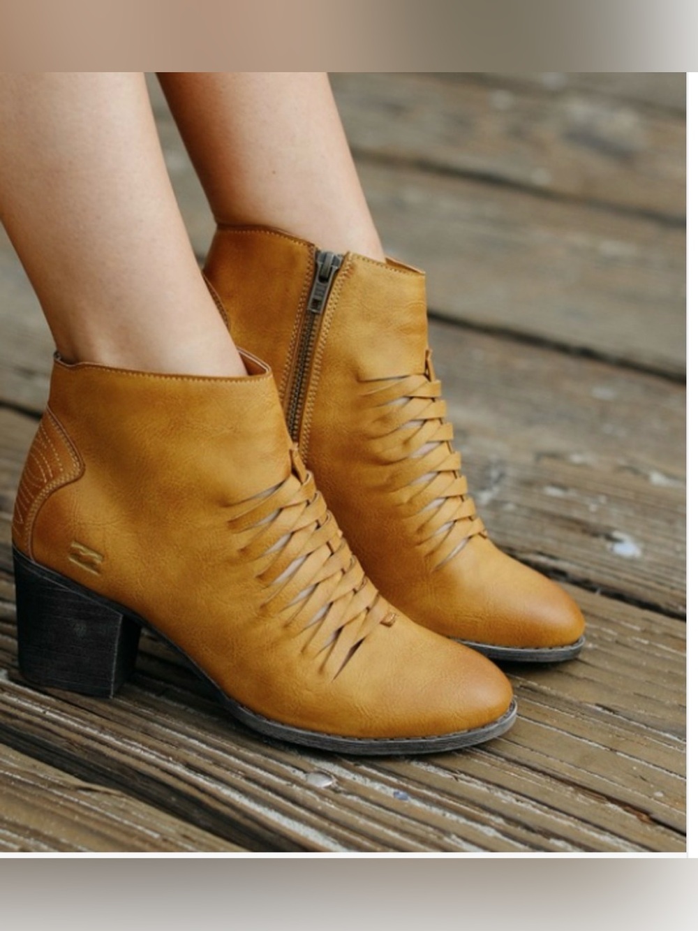 Billabong Sea You There Woven Ankle Booties Gold Dust Tan Size 8.5 Western Boho